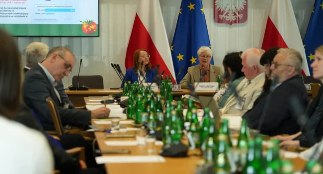 BIOmesh na Debacie o Pestycydach w Sejmie: Innowacje Technologiczne w Ochronie Środowiska
